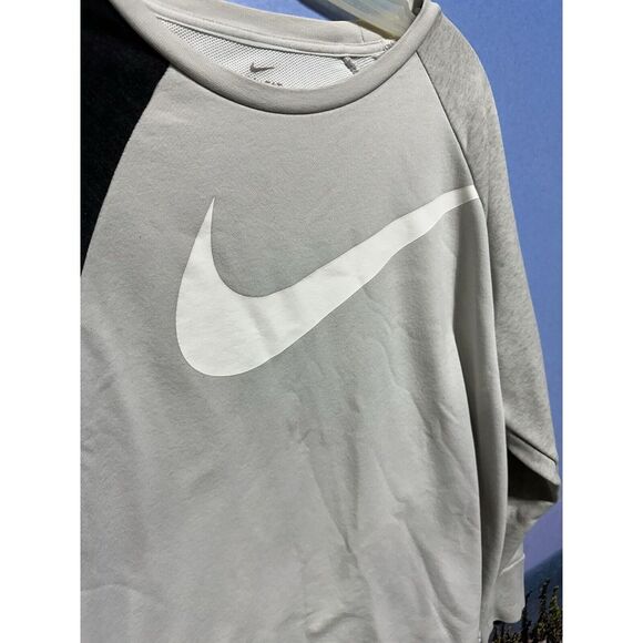 Nike Sweater Men's Large Gray Dri Fit‎ Sweatshirt White Big Swoosh O11 - Picture 2 of 6